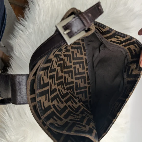 Fendi Brown FF Canvas Shoulder Bag - Picture 7 of 11